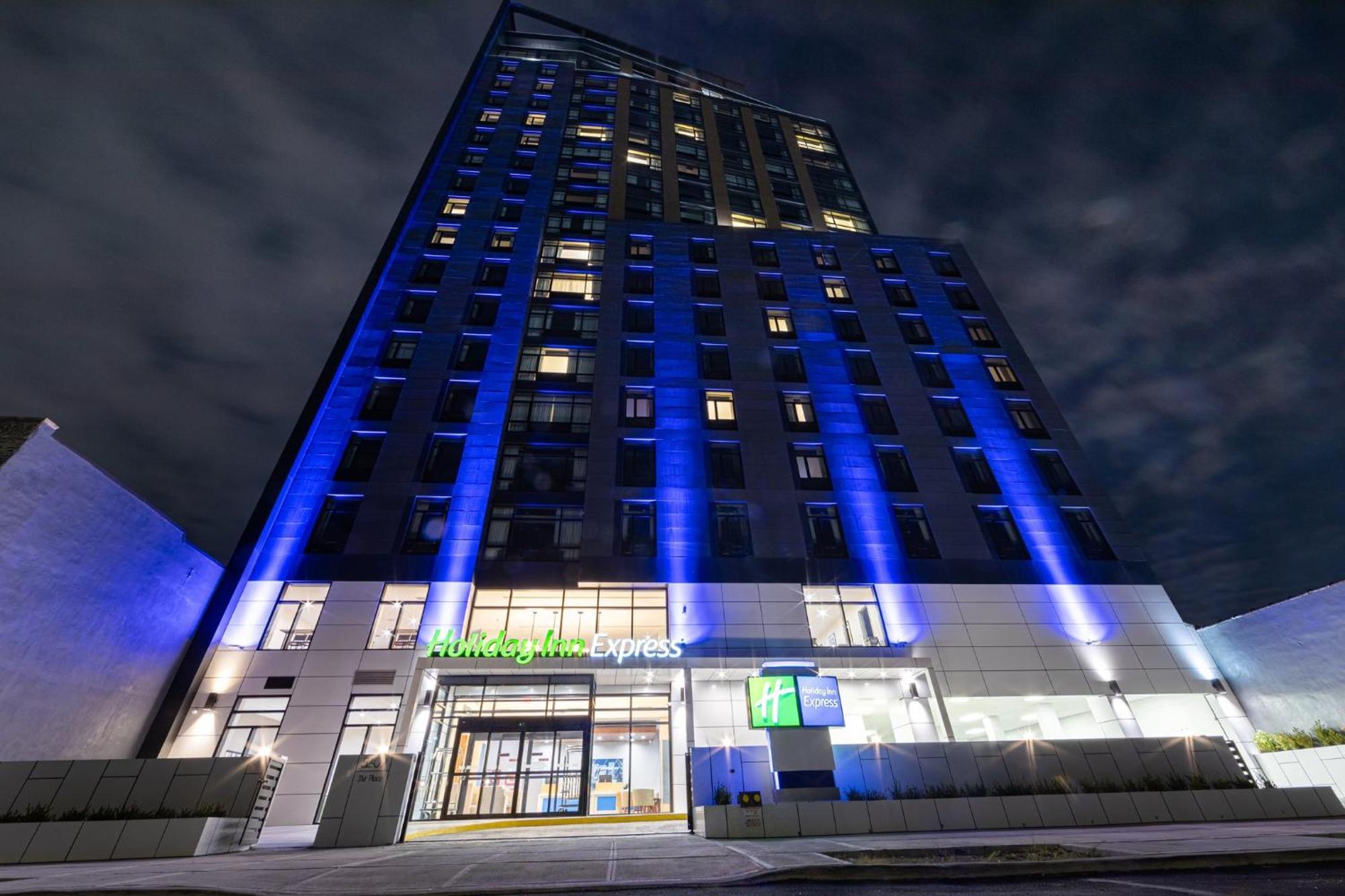 Holiday Inn Express Long Island City E - New York By Ihg Exteriör bild