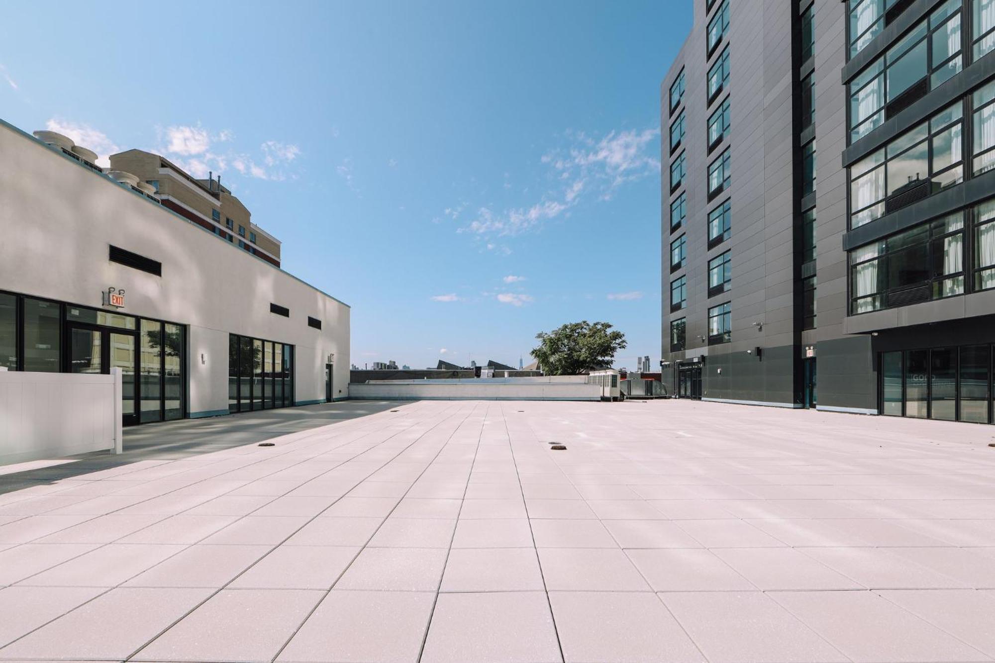 Holiday Inn Express Long Island City E - New York By Ihg Exteriör bild