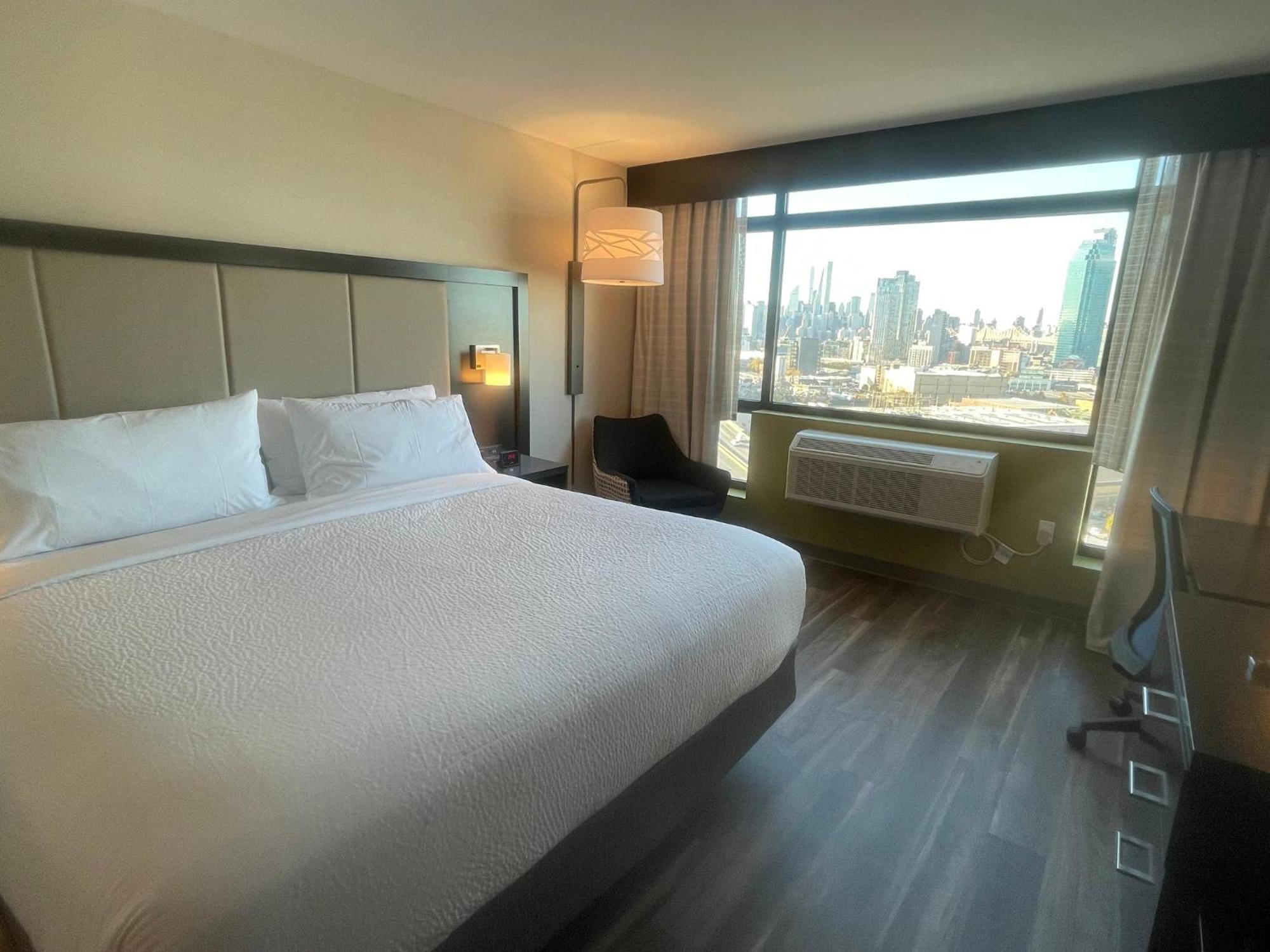 Holiday Inn Express Long Island City E - New York By Ihg Exteriör bild