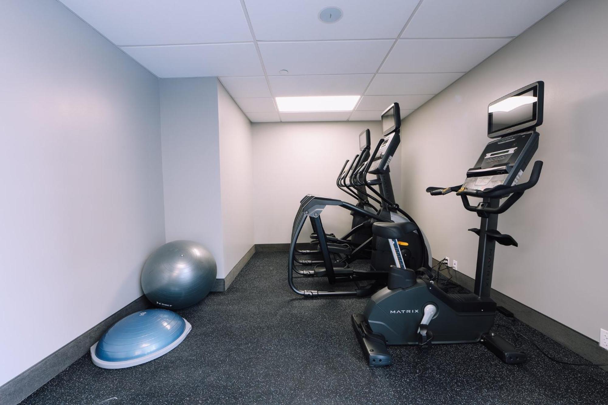 Holiday Inn Express Long Island City E - New York By Ihg Exteriör bild